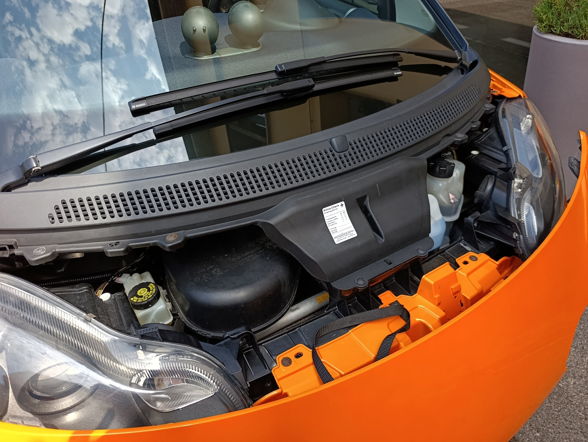 Smart Fortwo 1.0 71cv Night Orange 1 di 99 - immagine 24