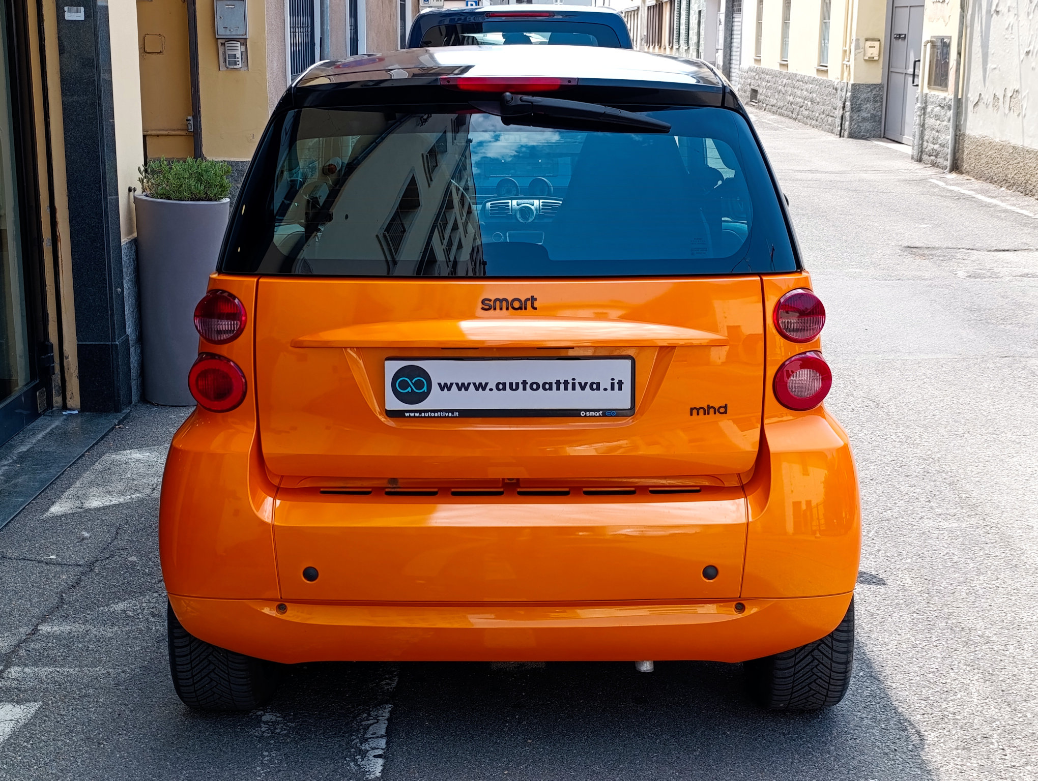 Smart Fortwo 1.0 71cv Night Orange 1 di 99 - immagine 9