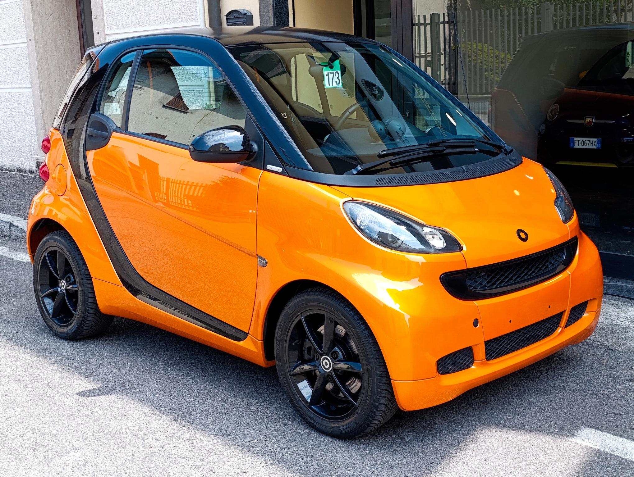 Smart Fortwo 1.0 71cv Night Orange 1 di 99 - immagine 3