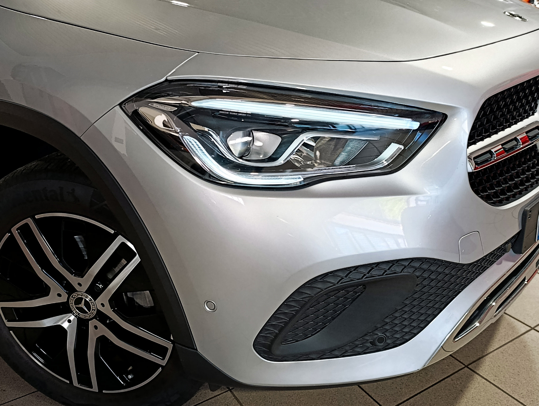 Mercedes-Benz GLA 200 Sport aut. Sport Plus - immagine 7