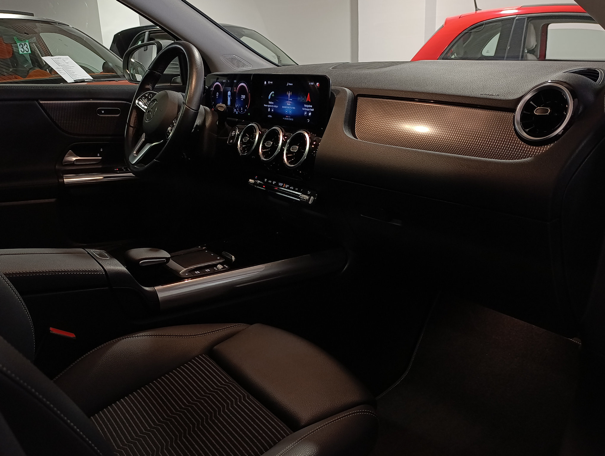 Mercedes-Benz GLA 200 Sport aut. Sport Plus - immagine 13