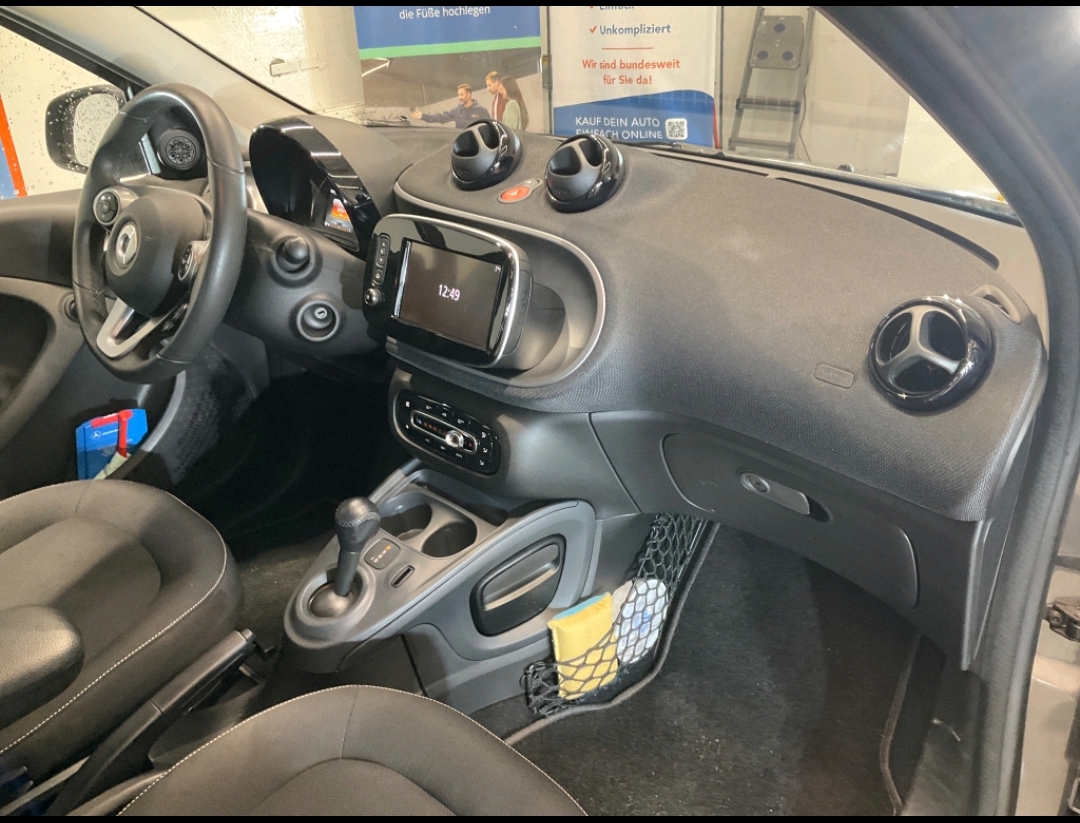 Mini Cooper SD 5p 2.0 Hype auto Pack Works 170cv - immagine 29