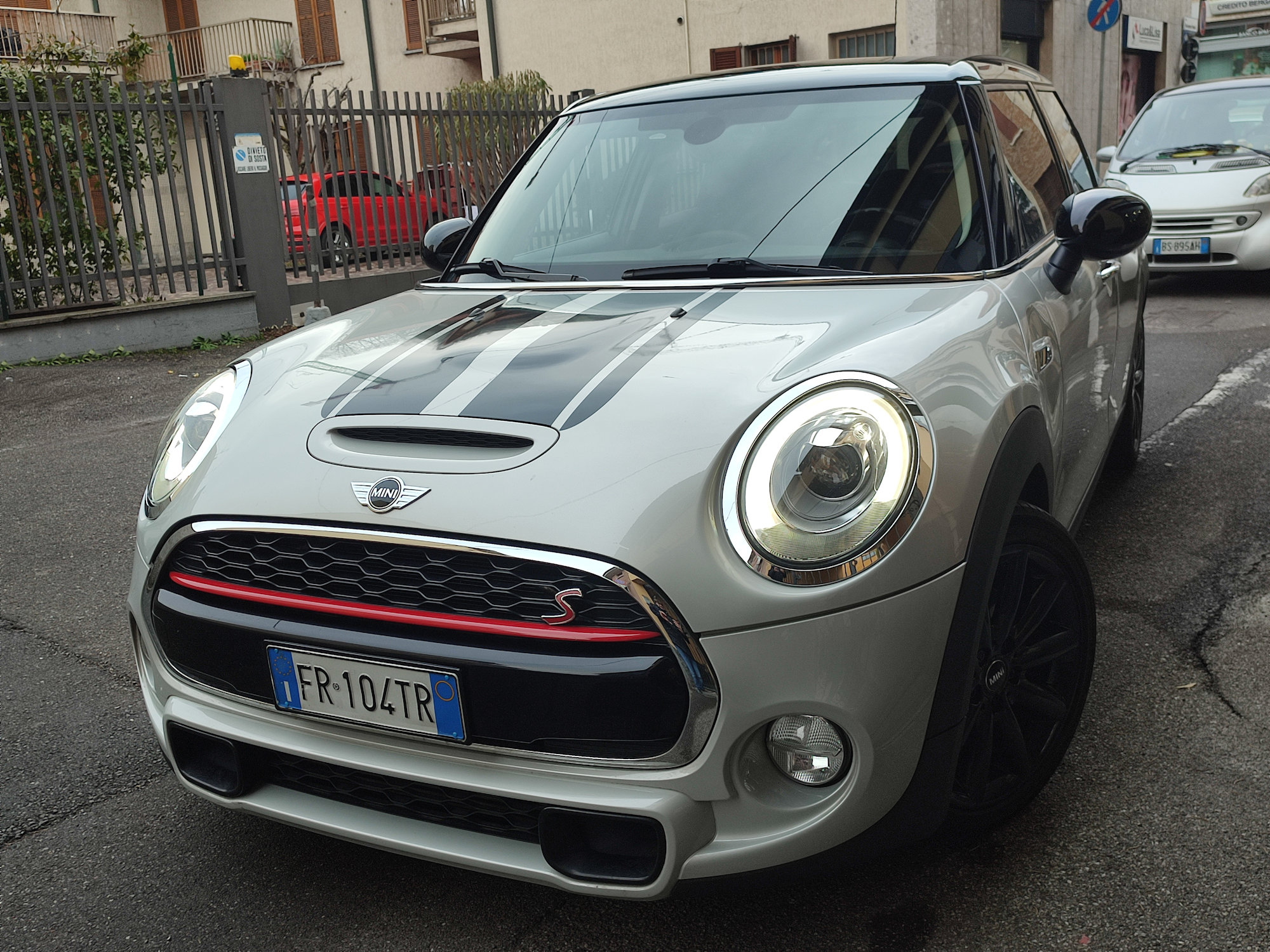 Mini Cooper SD 5p 2.0 Hype auto Pack Works 170cv - immagine 3