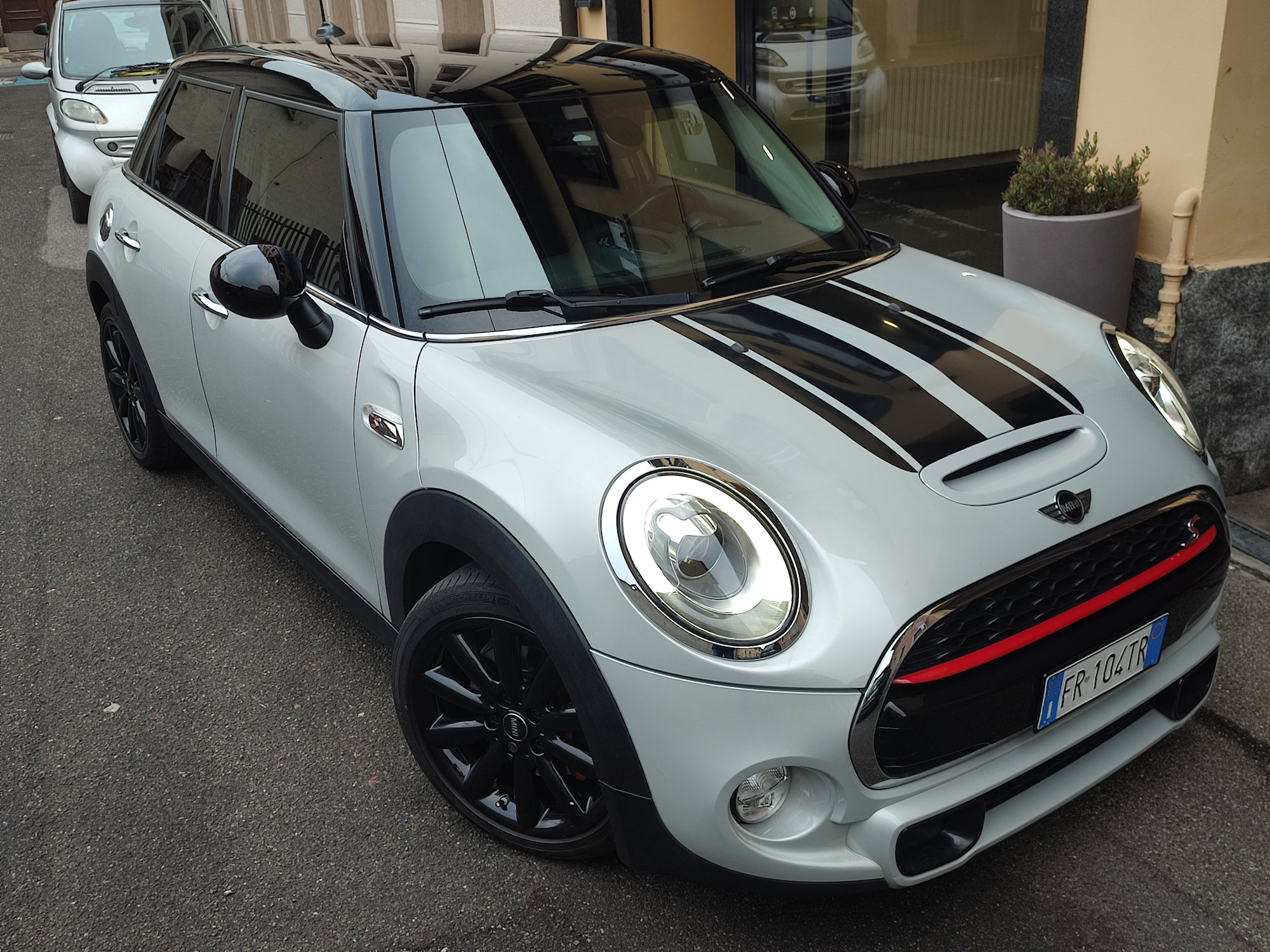 Mini Cooper SD 5p 2.0 Hype auto Pack Works 170cv - immagine 33