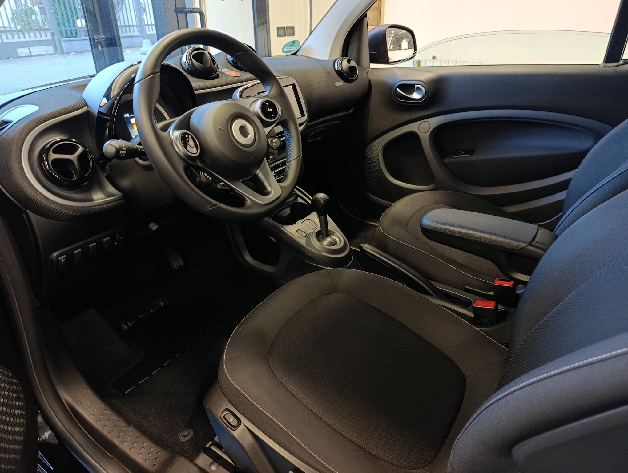 Smart Fortwo 0.9 turbo 90cv Passion - immagine 5