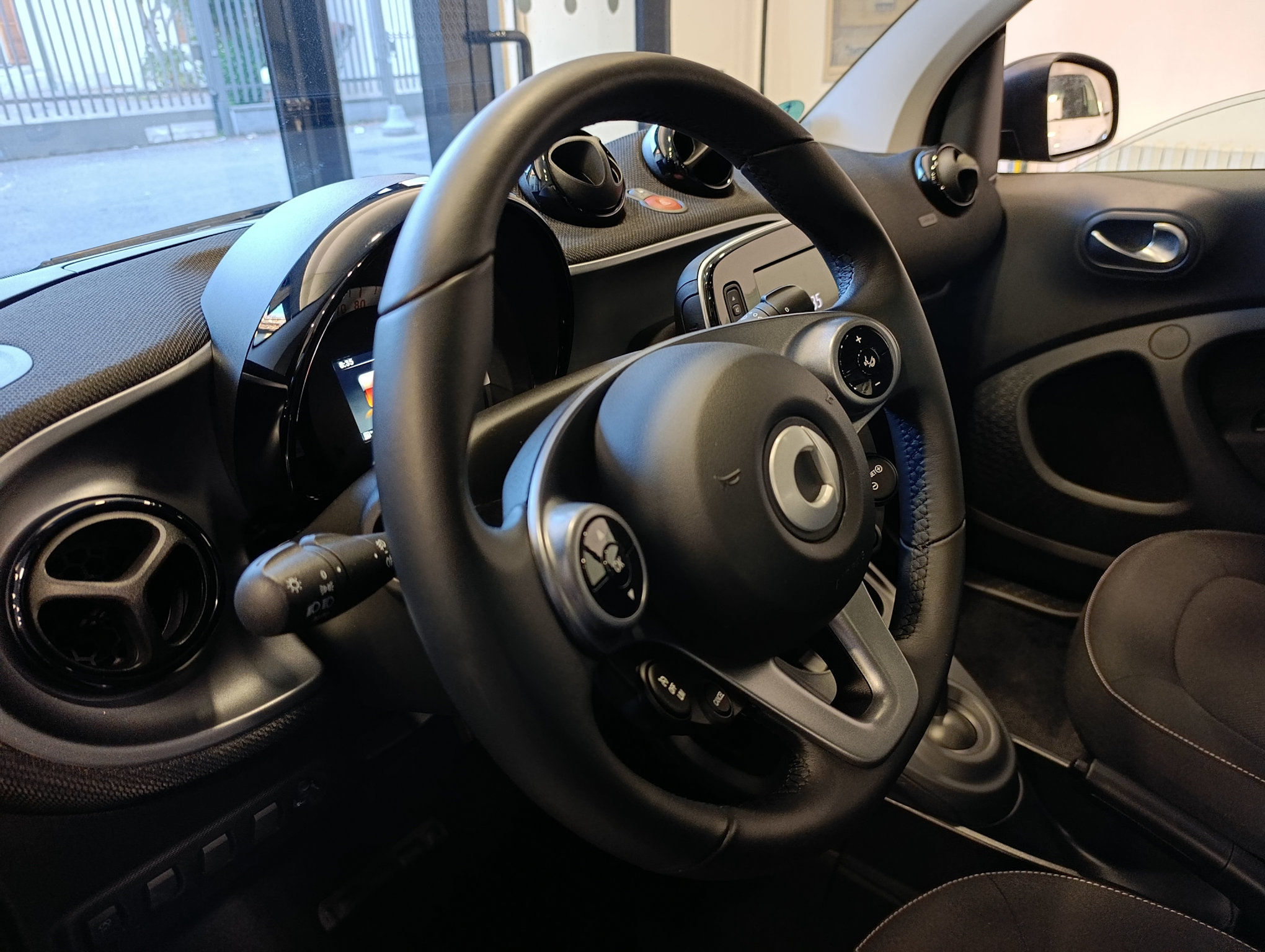 Smart Fortwo 0.9 turbo 90cv Passion - immagine 13
