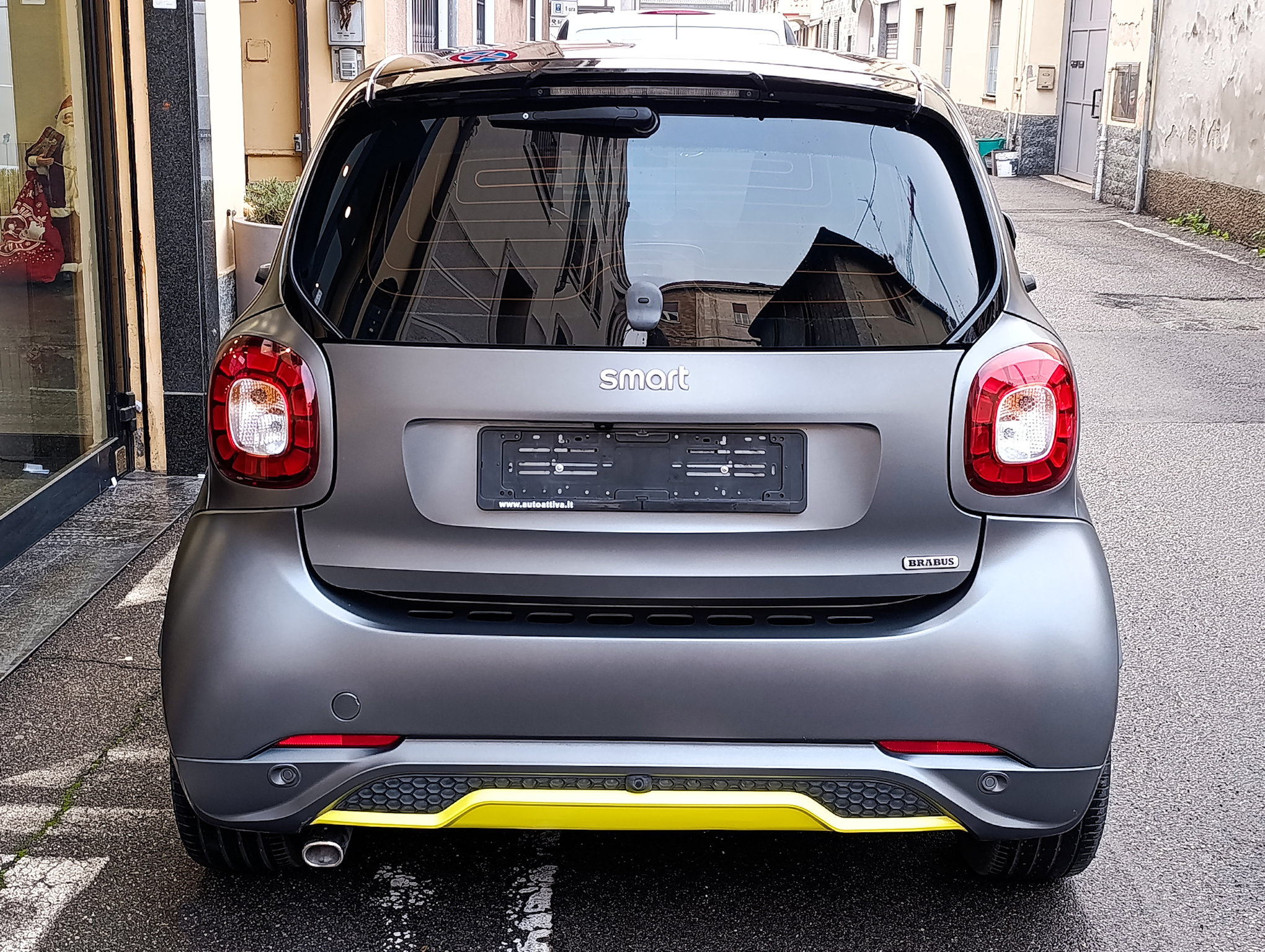 Smart Fortwo 0.9 90cv UrbanGold Tailor Made Brabus Edition 1/100 esemplari nel mondo - immagine 7