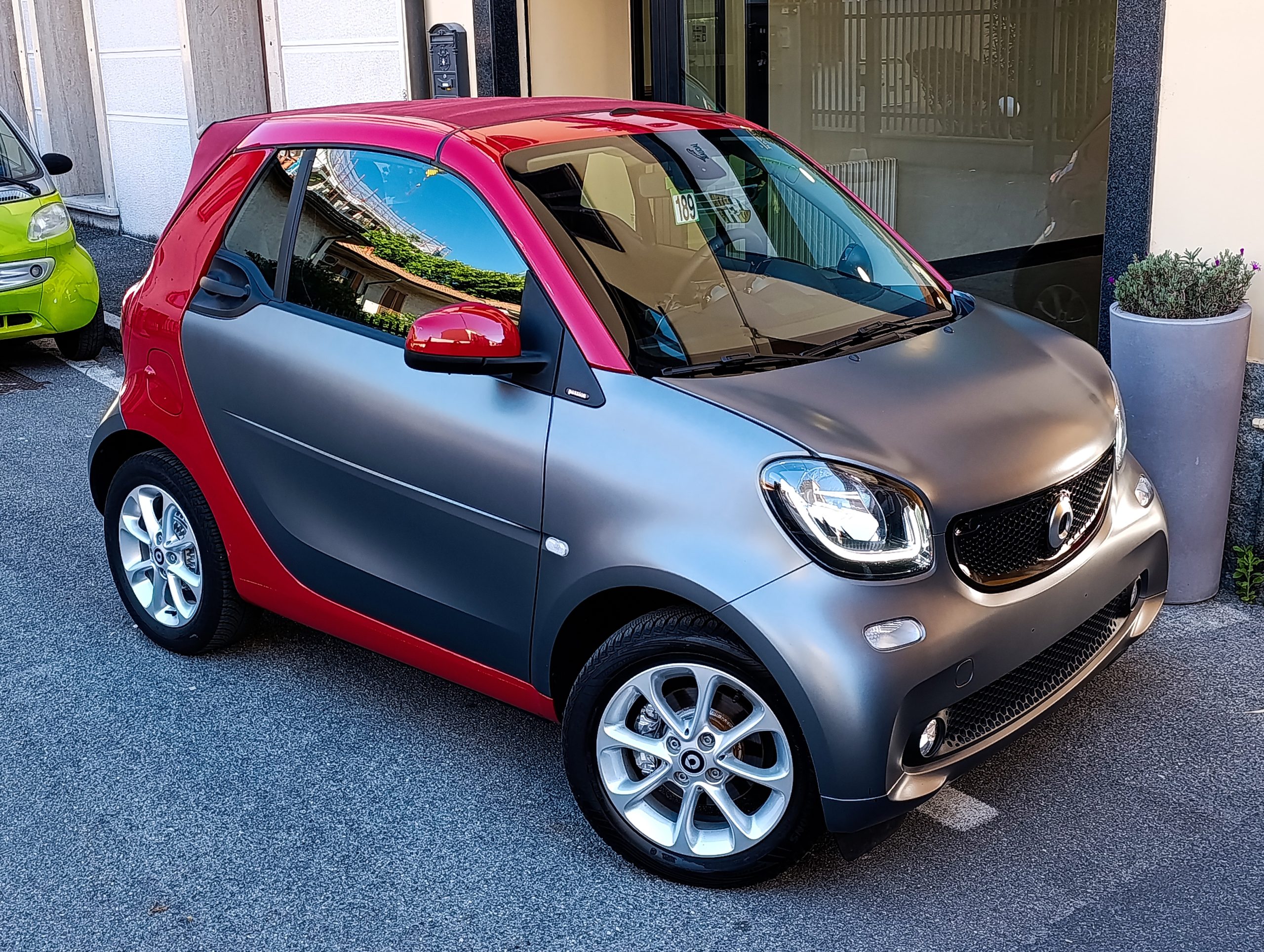 Smart Fortwo 1.0 71cv Passion Cabrio Capote Rossa - immagine 64