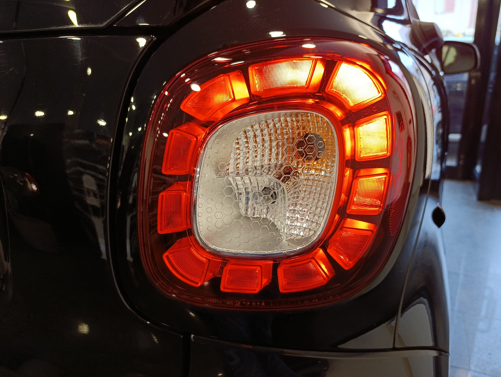 Smart Fortwo 1.0 Passion 71cv twinamic ultima del '19 - immagine 26