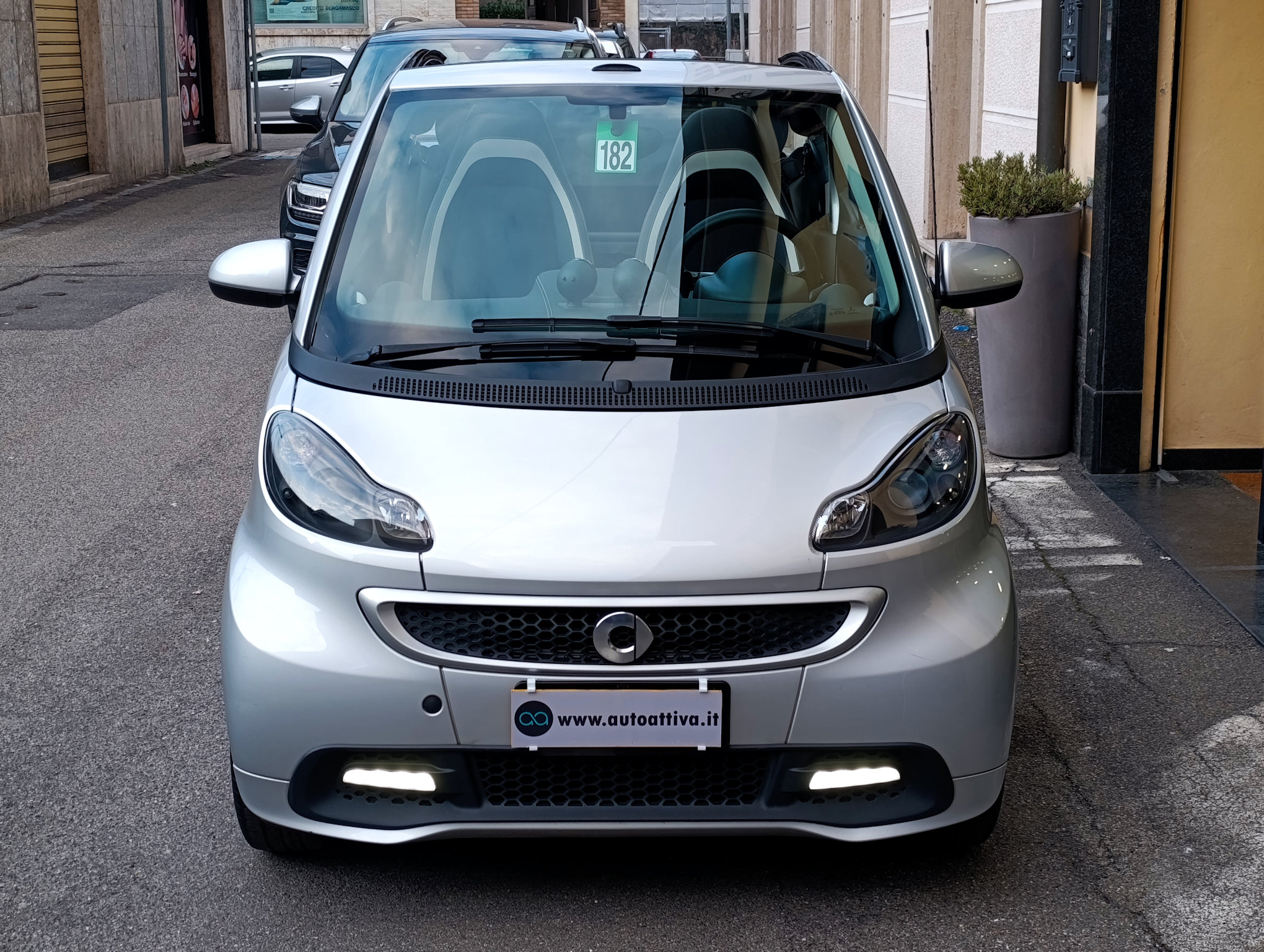 Smart Fortwo Cabrio 1.0 71cv City Beam edizione 1/100 - immagine 10