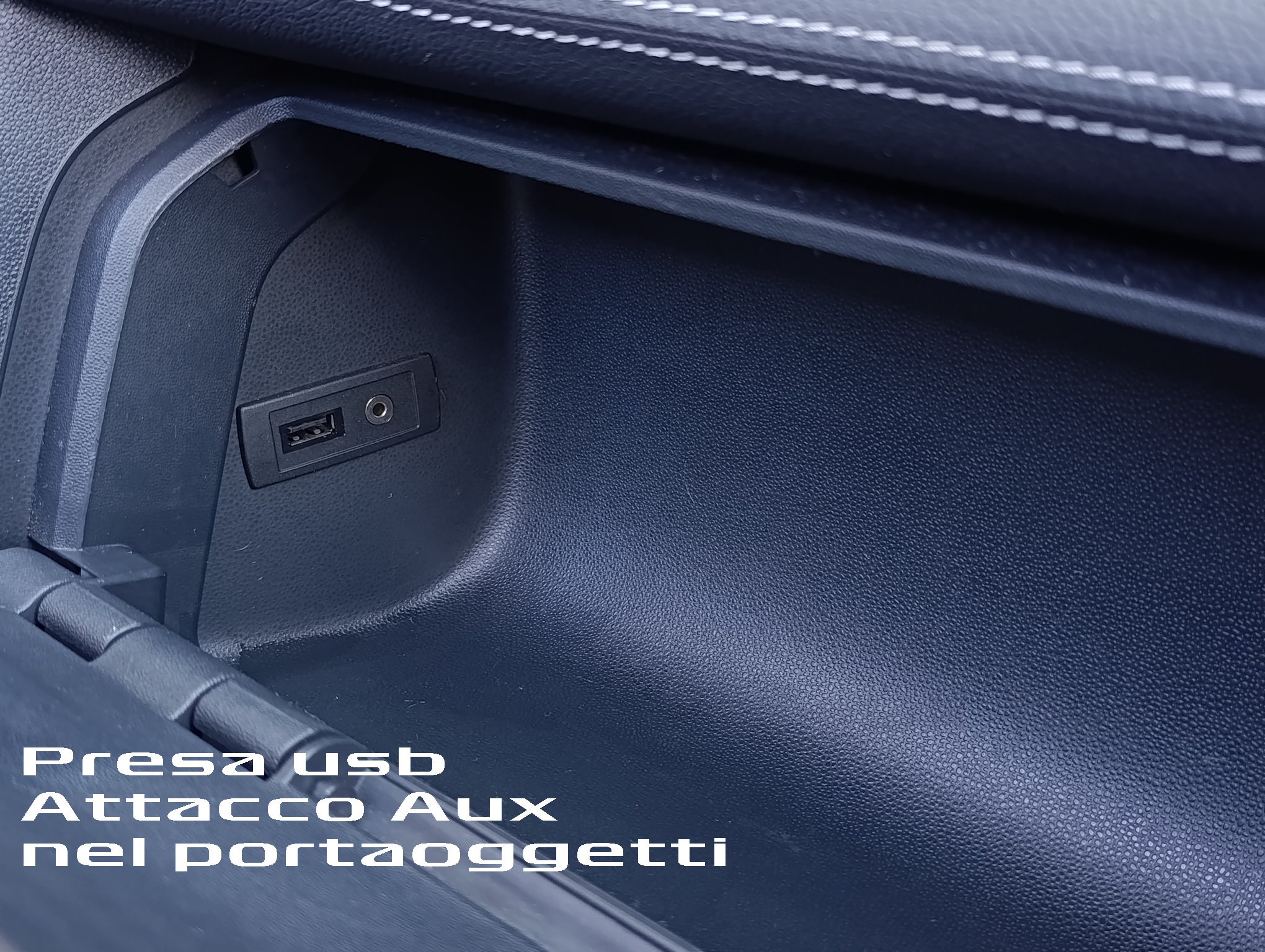 Smart Fortwo Cabrio 1.0 71cv City Beam edizione 1/100 - immagine 32