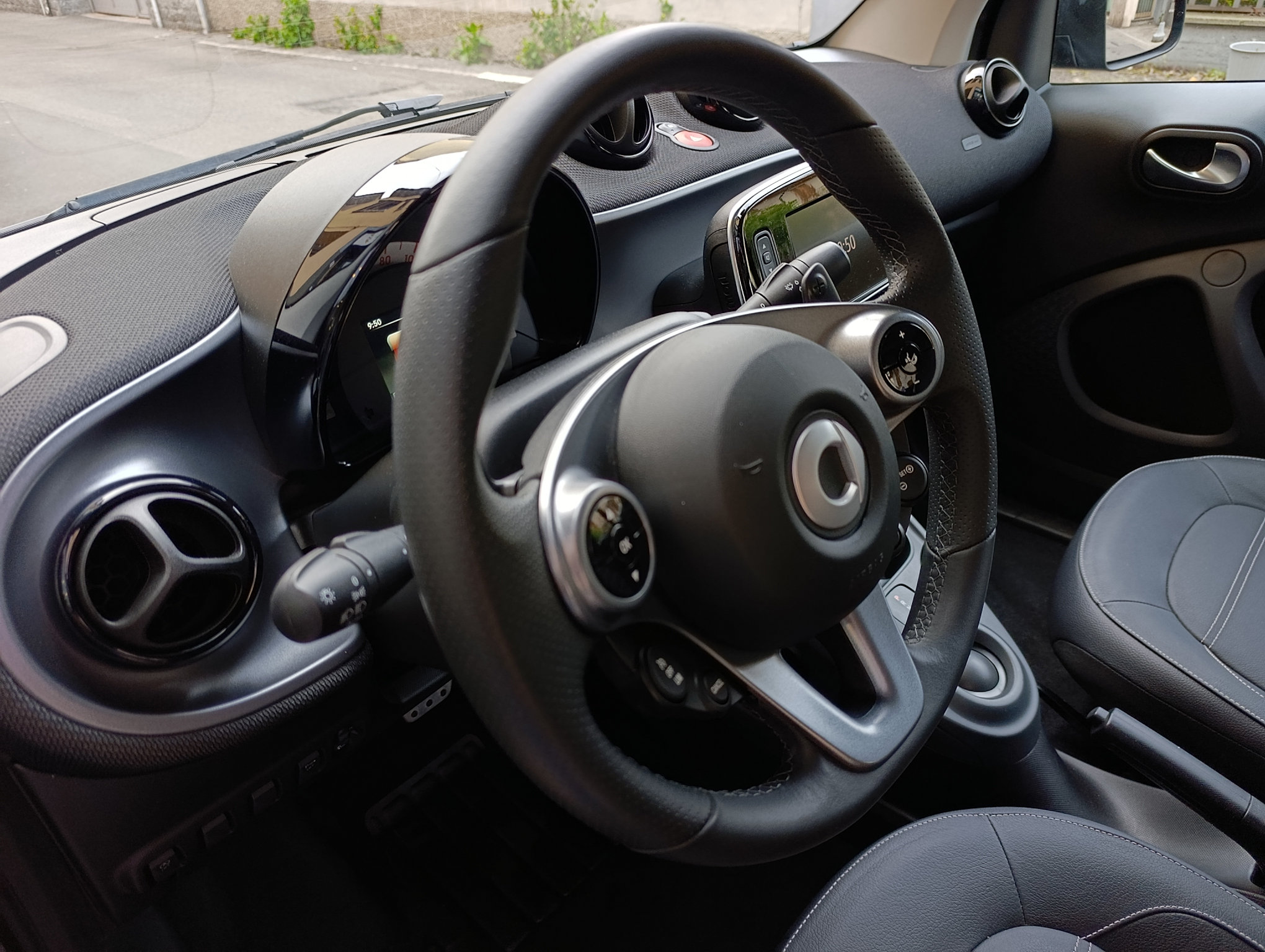 Smart Fortwo 0.9 90cv Turbo Cabrio Prime pack Sport - immagine 29