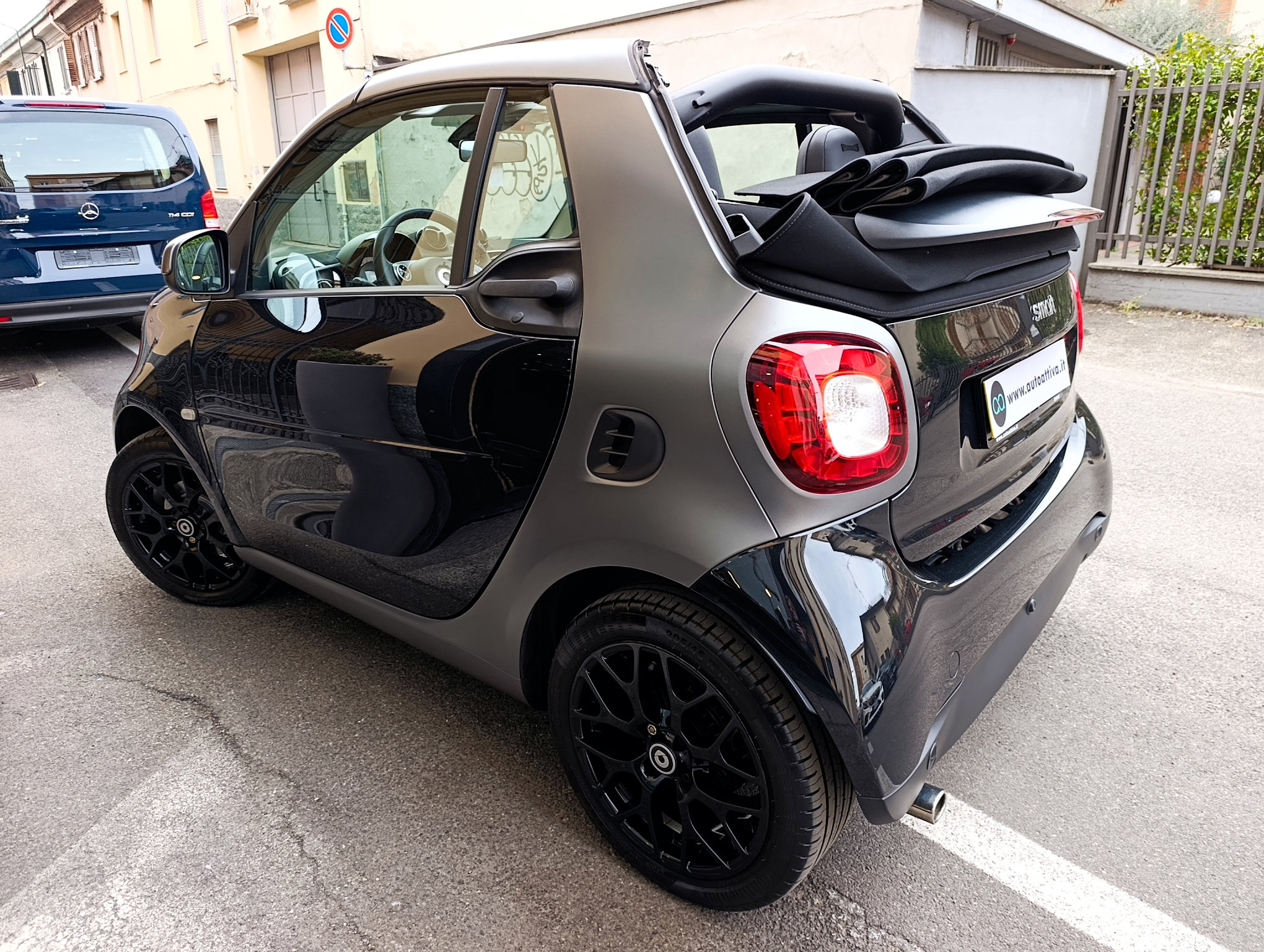Smart Fortwo 0.9 90cv Turbo Cabrio Prime pack Sport - immagine 14