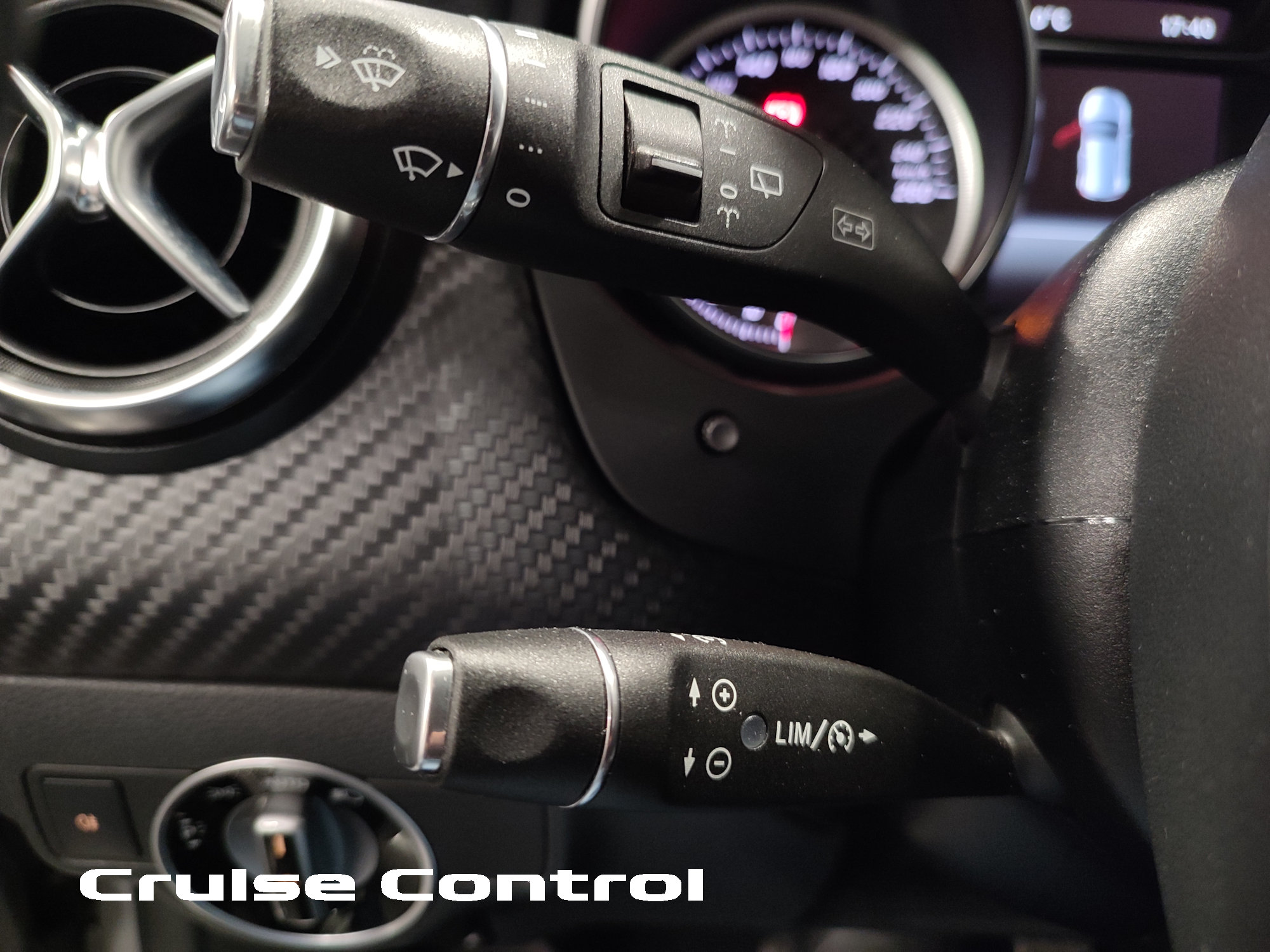 Mercedes-Benz Classe A 200d aut. Premium 4Matic - immagine 11