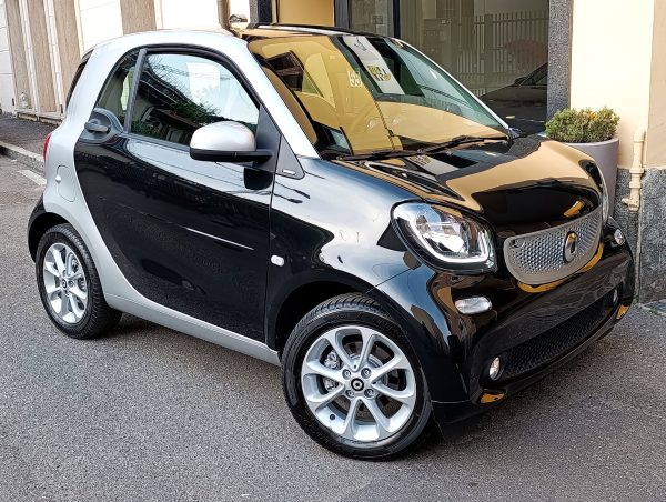 Smart Fortwo 1.0 71cv twinamic Passion Black Jack