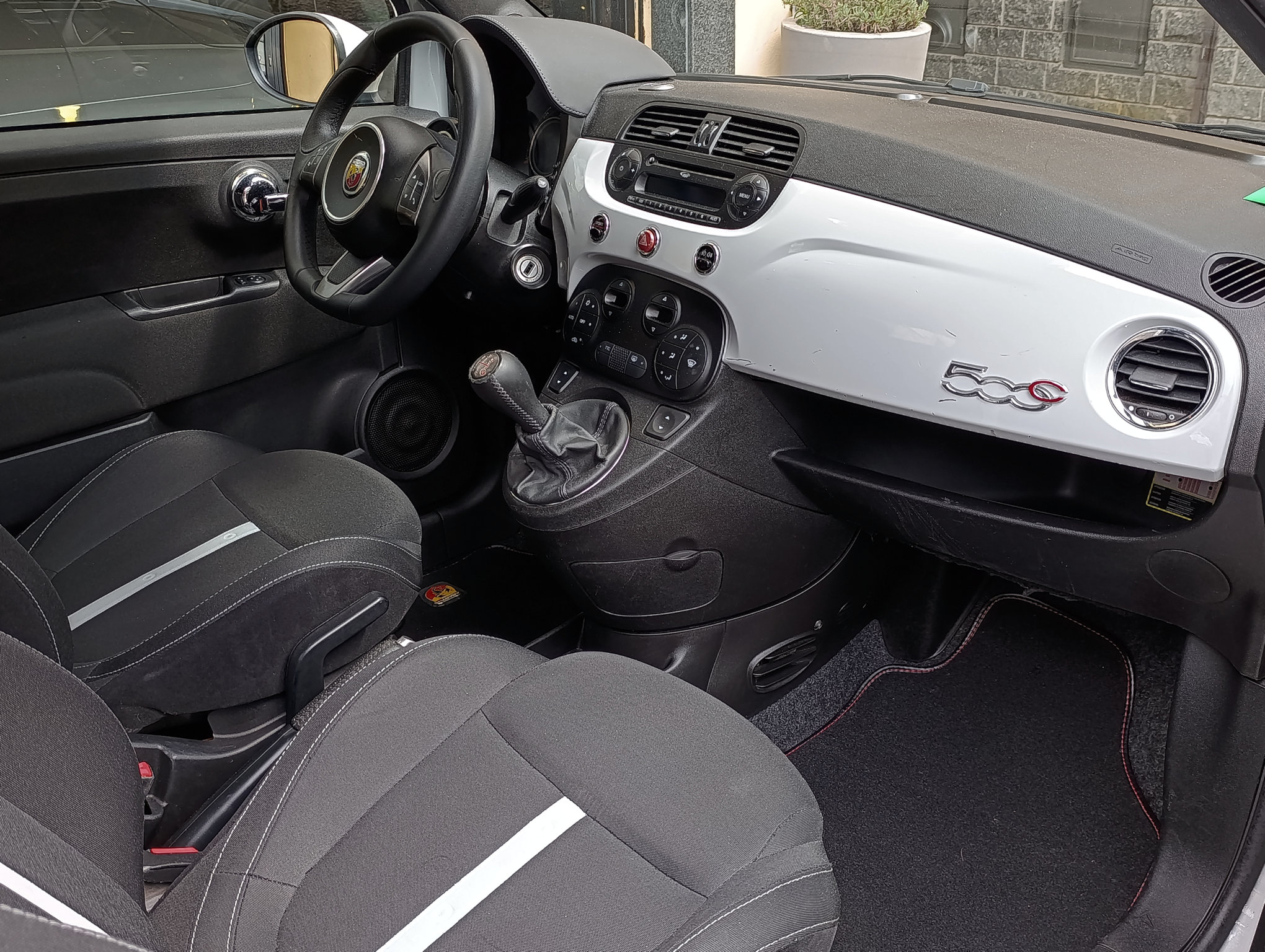 Abarth 500 t-jet Cabriolet 1.4 T jet Bicolor - immagine 4