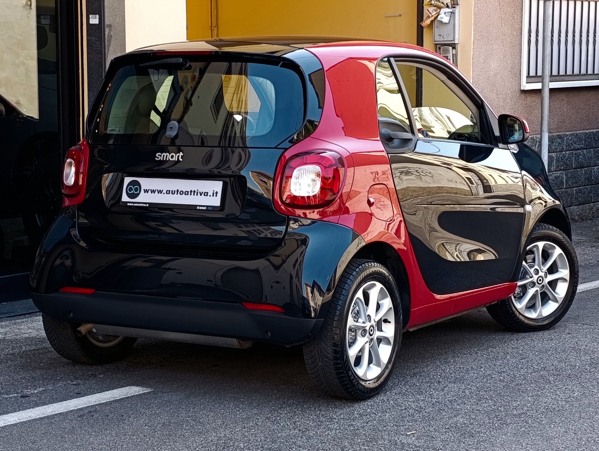 Smart Fortwo 1.0 71cv Passion Aut. km 38.784 - immagine 20