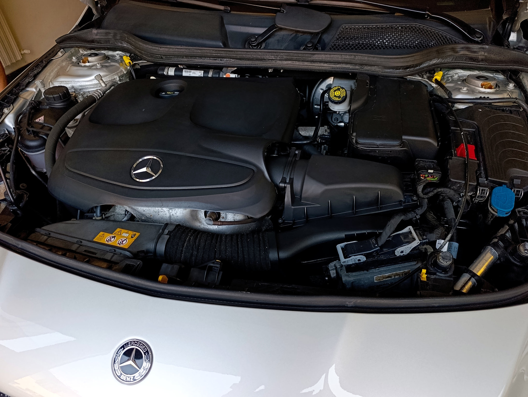 Mercedes-Benz CLA 180 Sport Euro 6 berlina - immagine 3