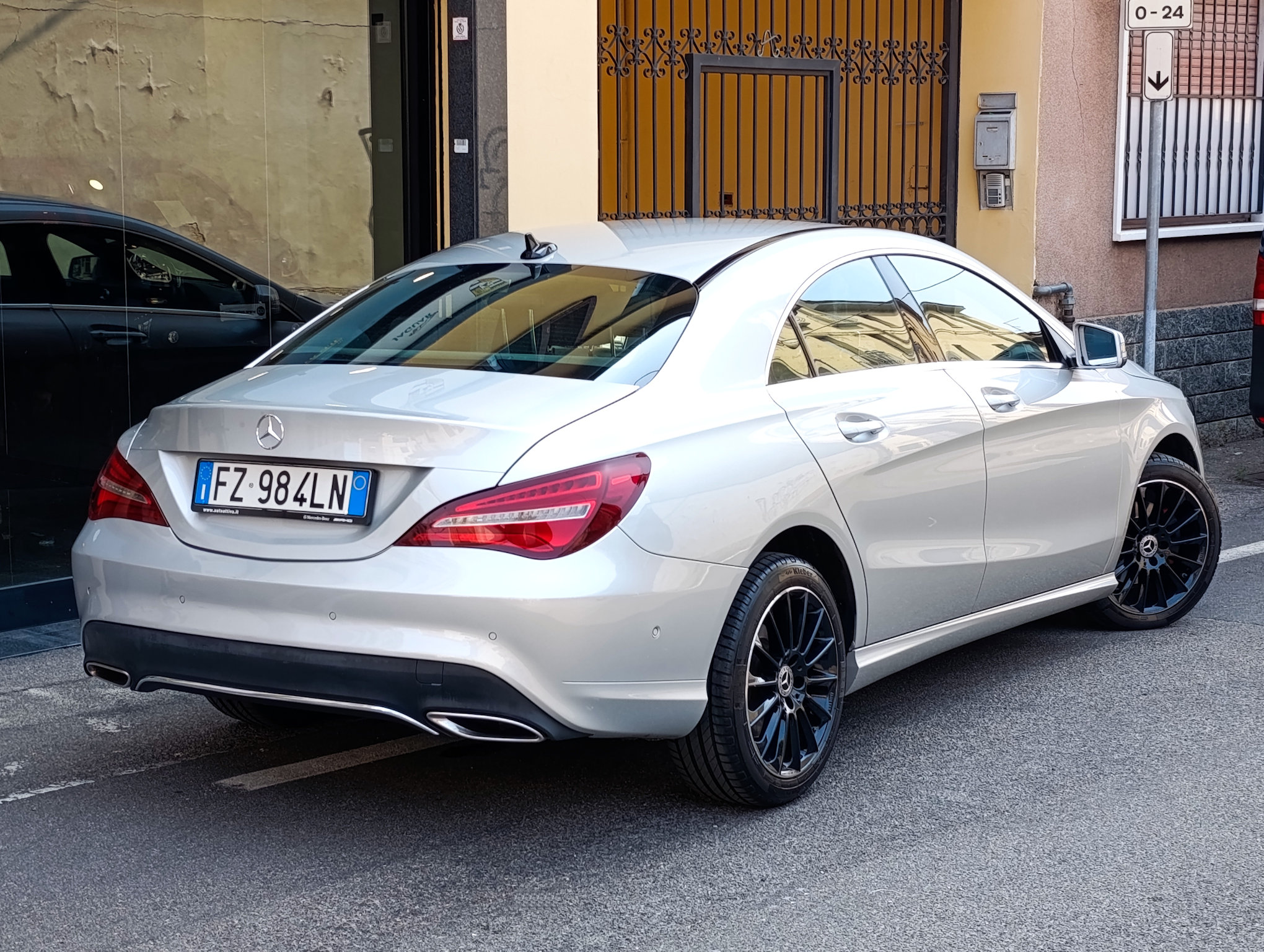 Mercedes-Benz CLA 180 Sport Euro 6 berlina - immagine 10