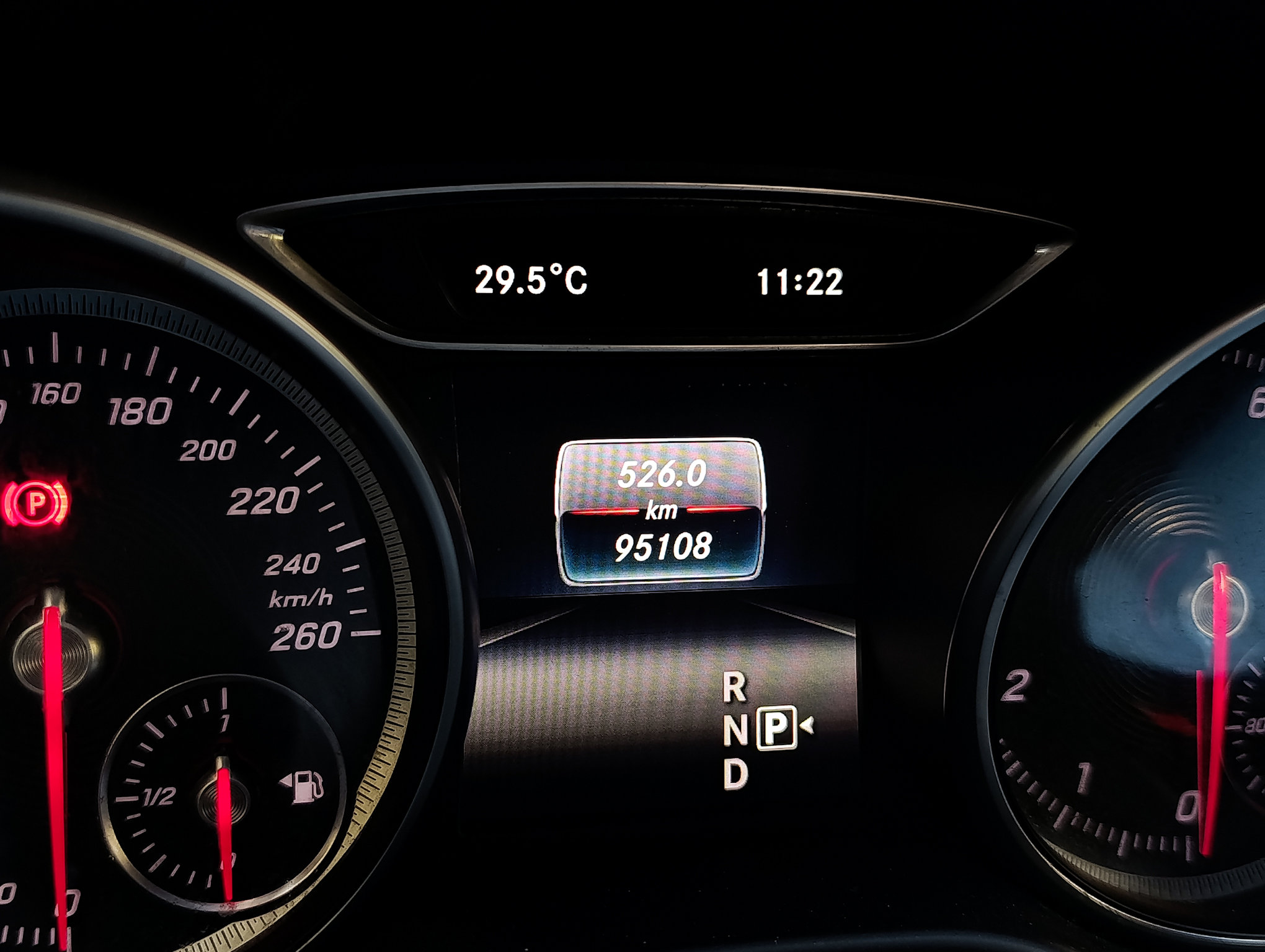 Mercedes-Benz CLA 180 Sport Euro 6 berlina - immagine 17