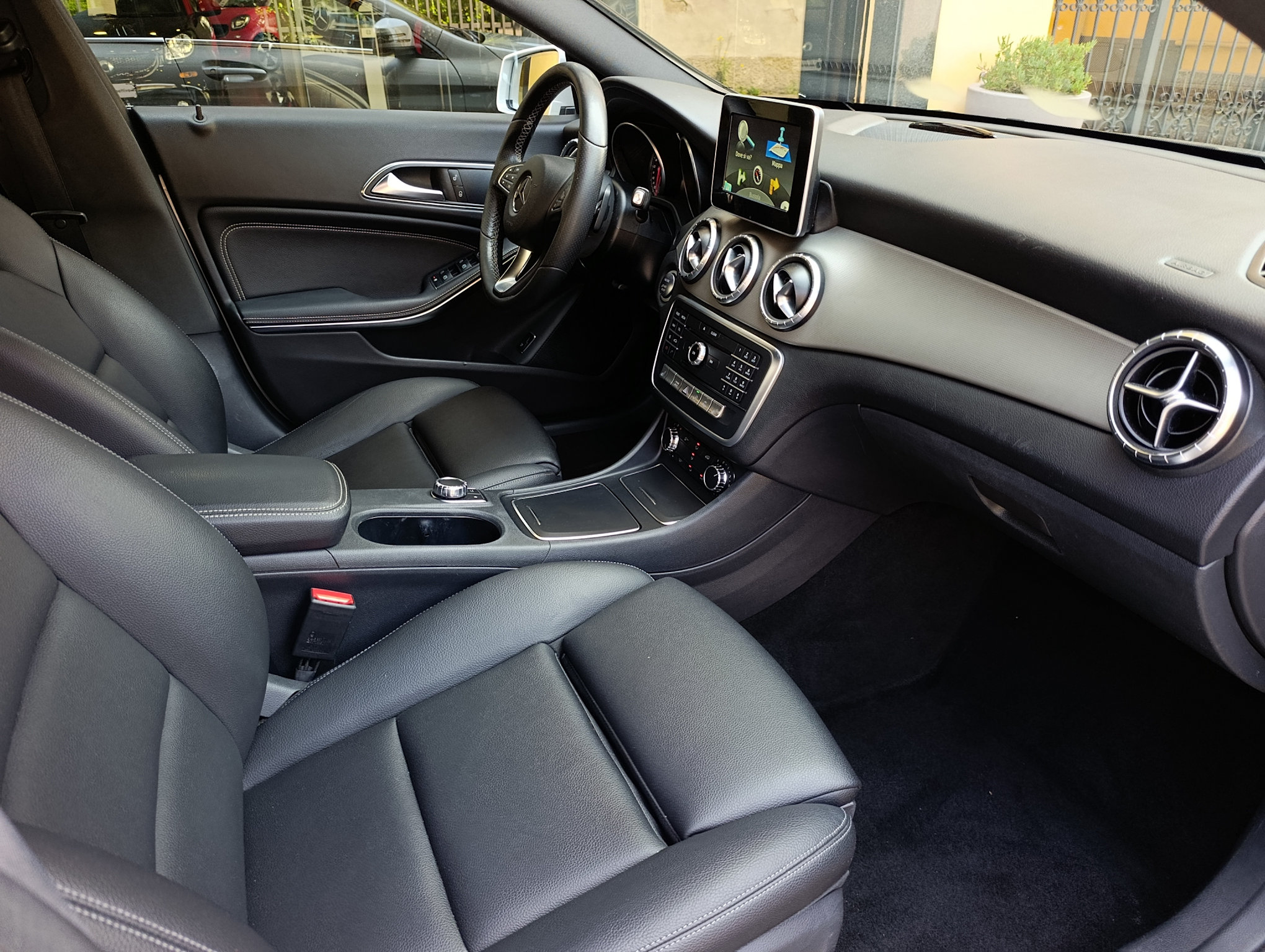Mercedes-Benz CLA 180 Sport Euro 6 berlina - immagine 25