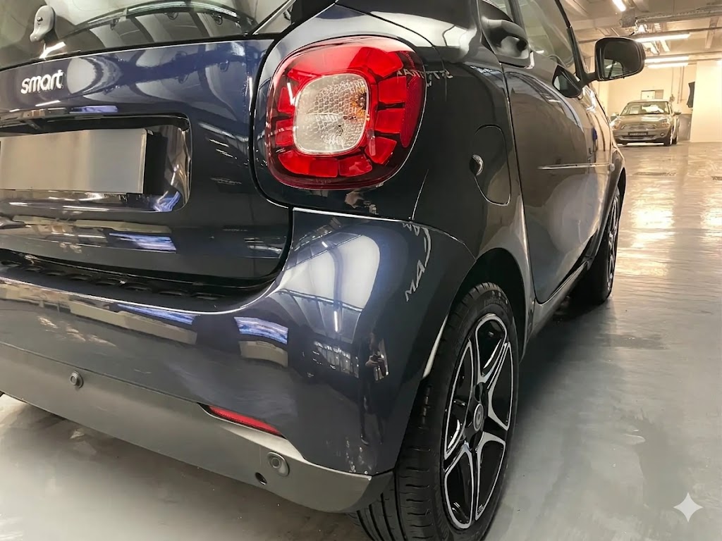 Smart Fortwo 0.9 90cv Turbo ParisBlue Prime aut. - immagine 10