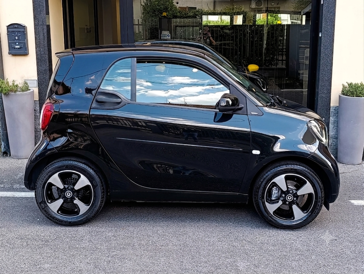 Smart Fortwo 0.9 90cv Turbo Prime - immagine 2