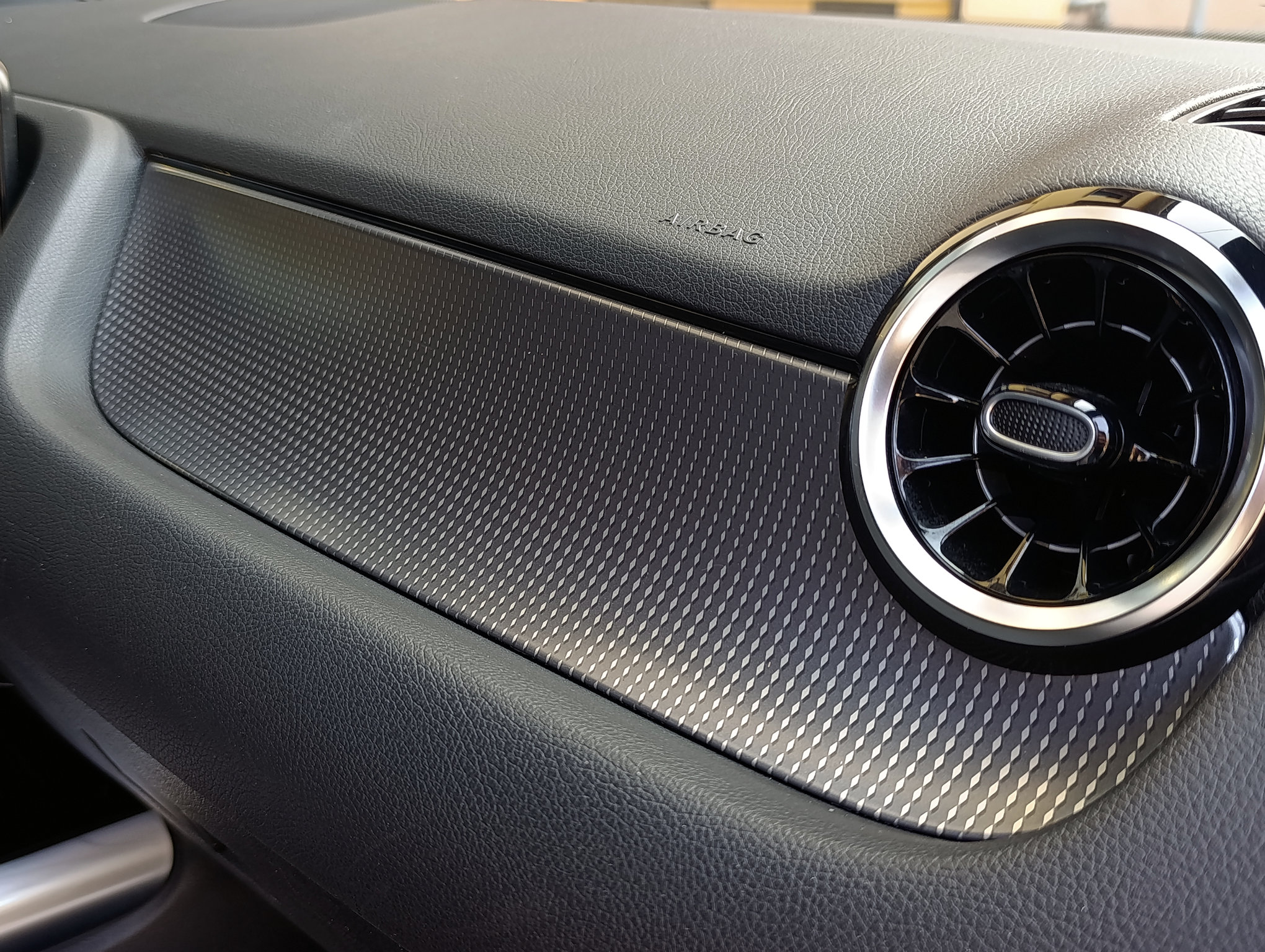Mercedes-Benz Classe B 180 Sport aut. Pack Night - immagine 18