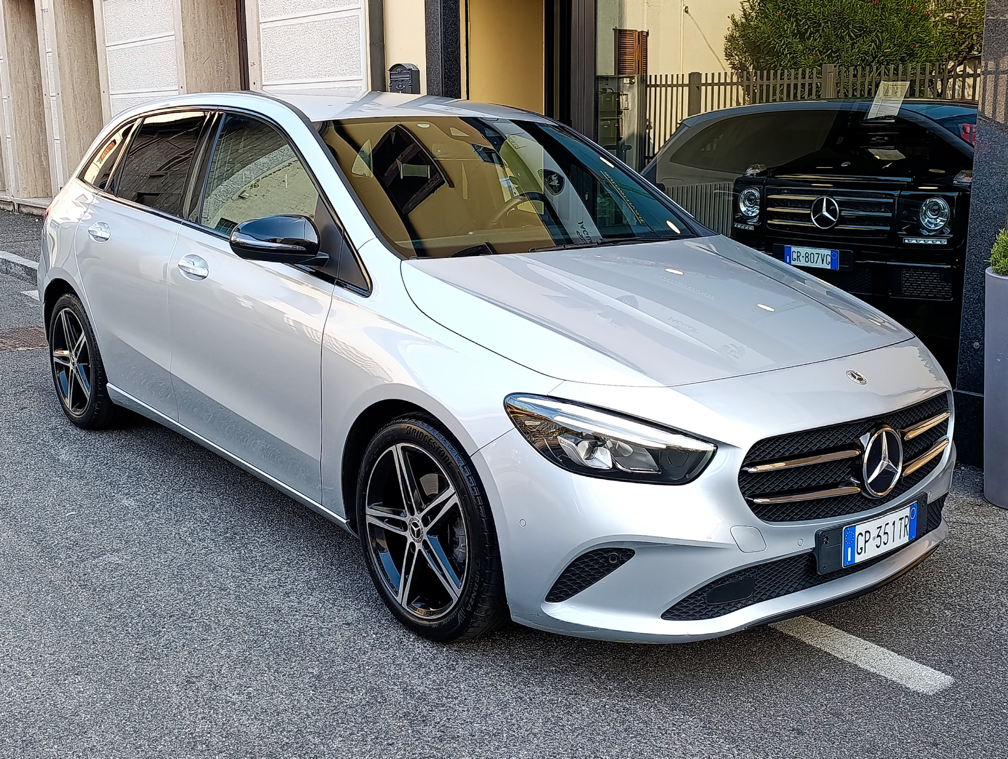 Mercedes-Benz Classe B 180 Sport aut. Pack Night - immagine 32