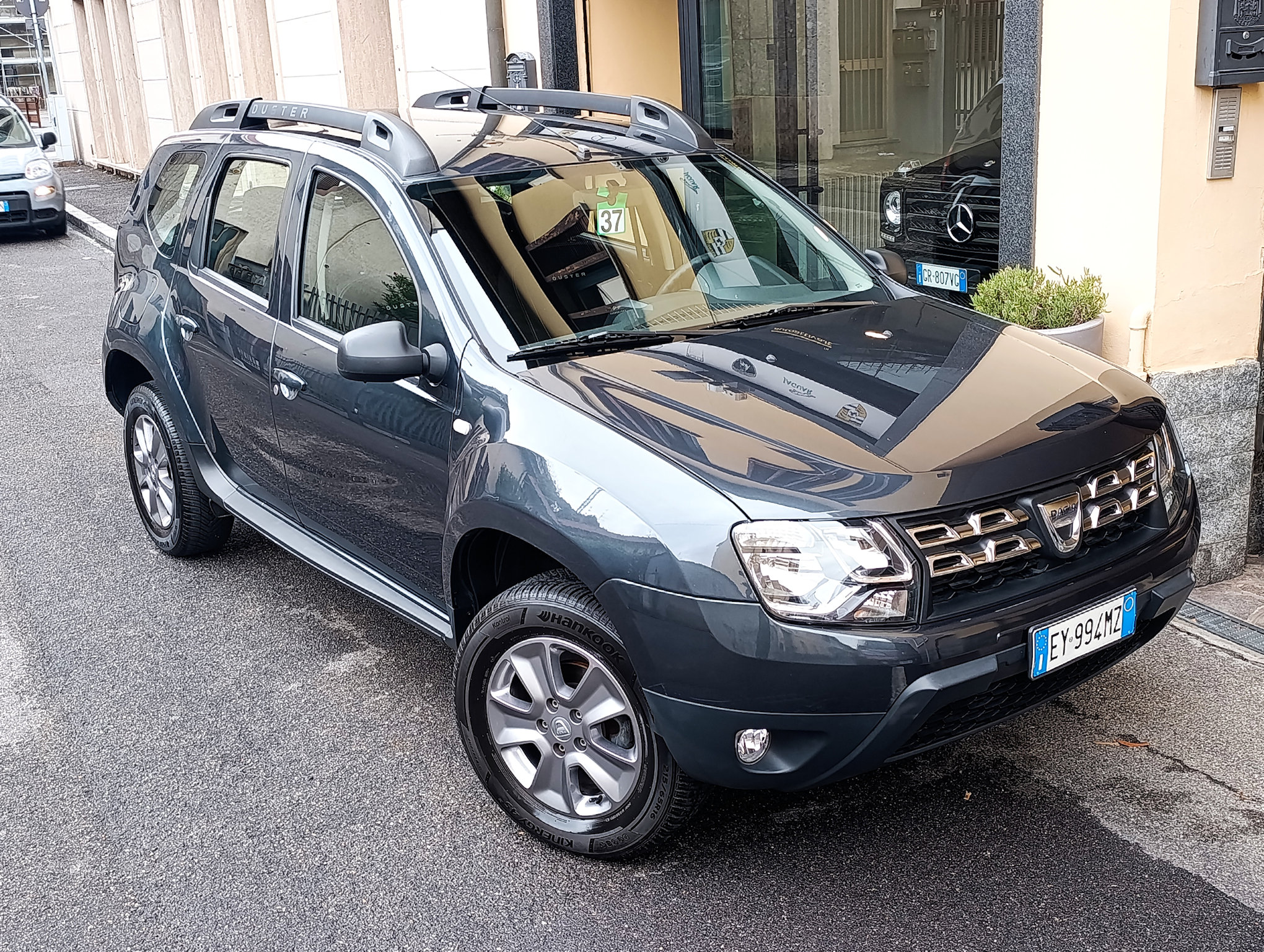 Dacia Duster 1.6 105cv Ambiance Navi/Clima - immagine 11