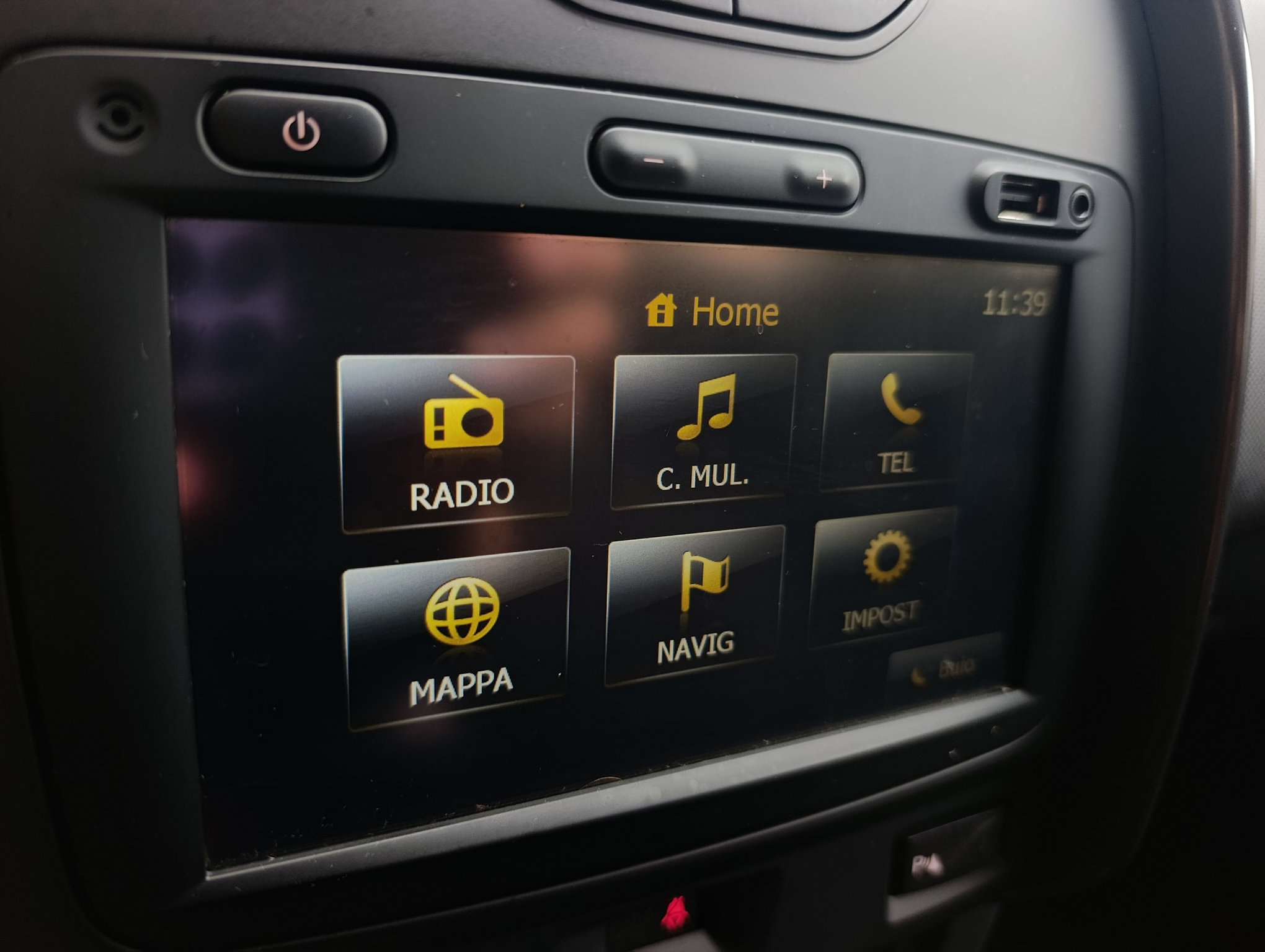 Dacia Duster 1.6 105cv Ambiance Navi/Clima - immagine 12