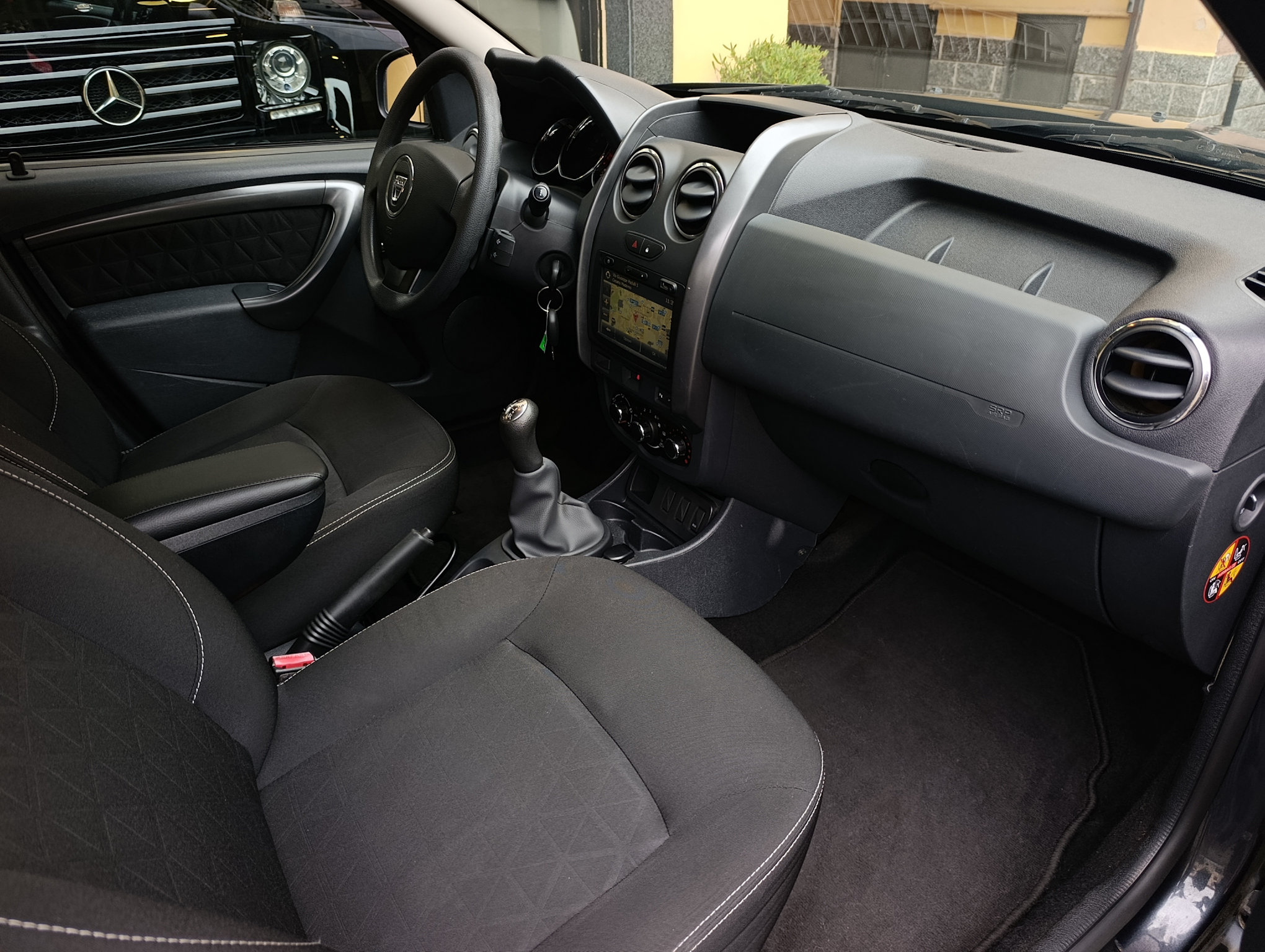Dacia Duster 1.6 105cv Ambiance Navi/Clima - immagine 18