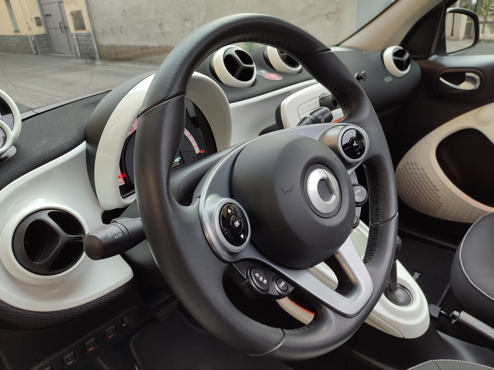 Smart Forfour 1.0 71cv Passion Cabriolet - immagine 25