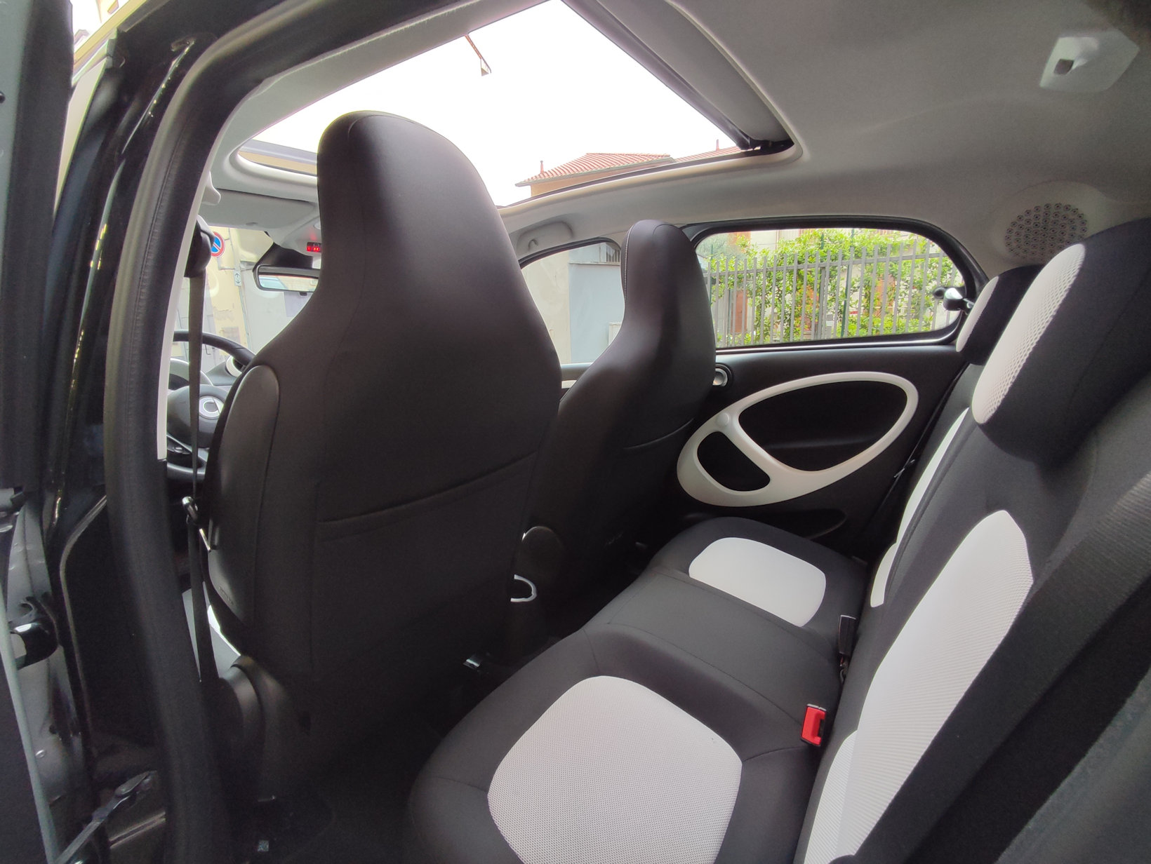 Smart Forfour 1.0 71cv Passion Cabriolet - immagine 30
