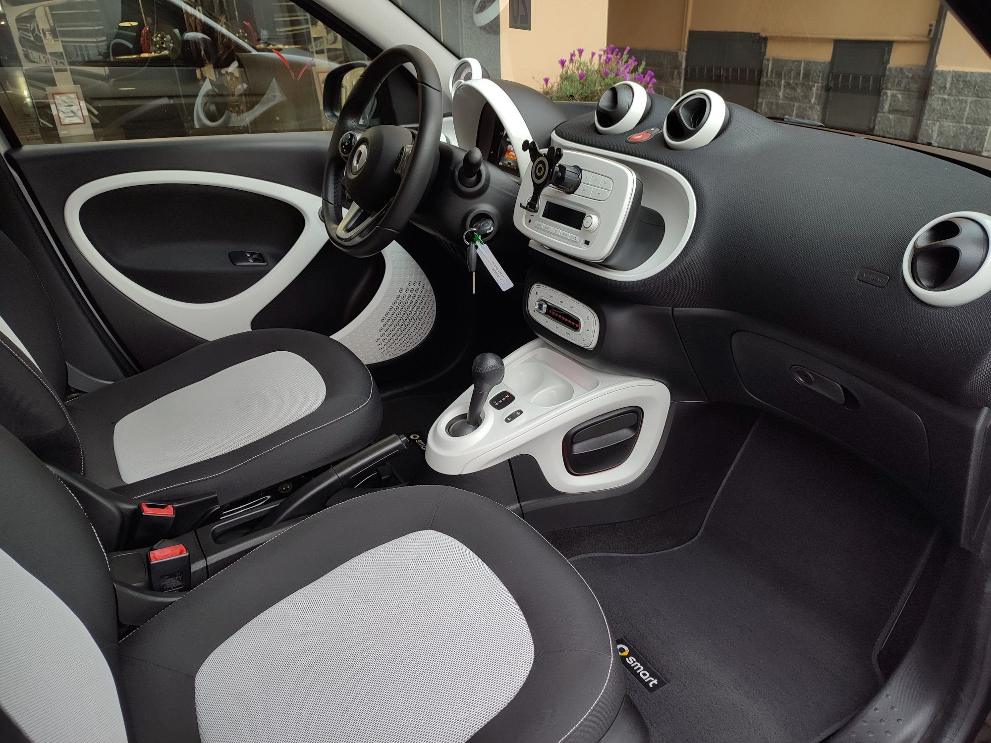 Smart Forfour 1.0 71cv Passion Cabriolet - immagine 34
