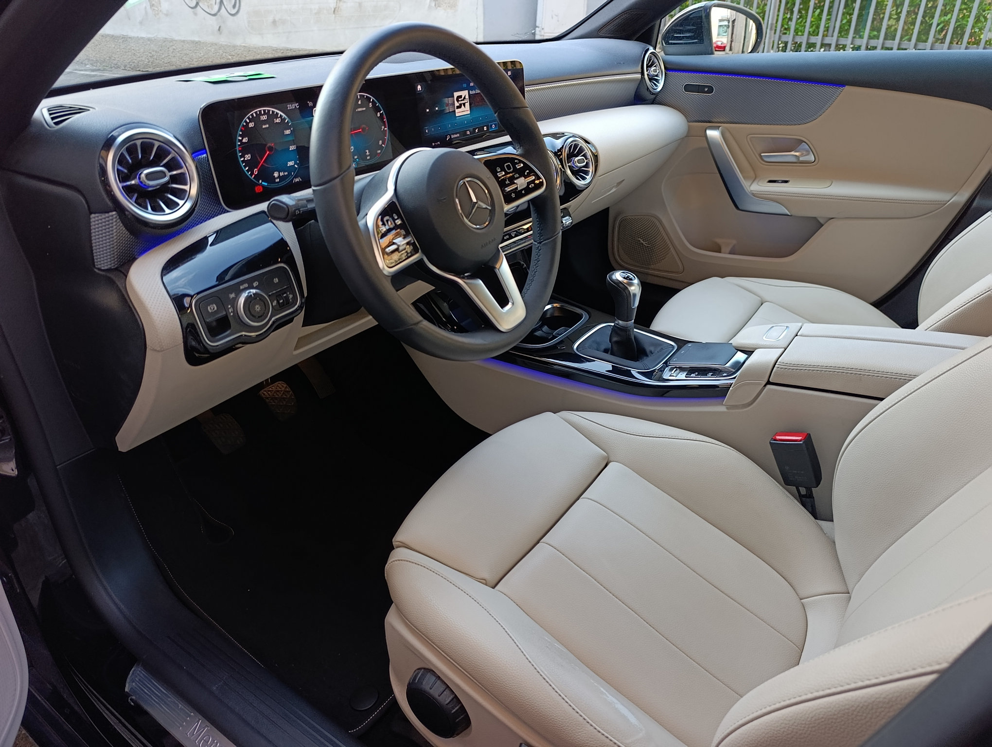Mercedes-Benz Classe A 180 Sport Sedan 136cv Full - immagine 39
