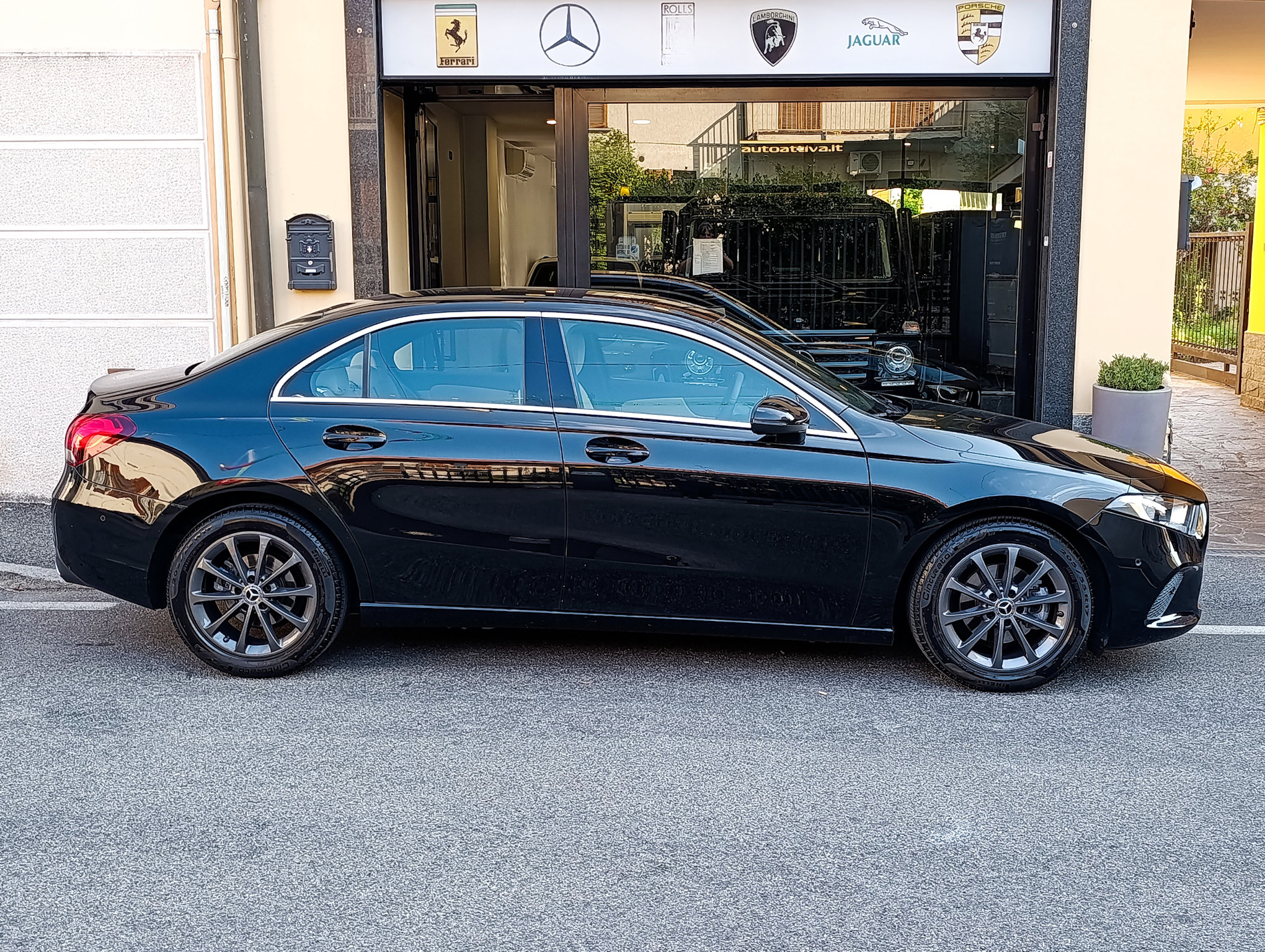 Mercedes-Benz Classe A 180 Sport Sedan 136cv Full - immagine 45