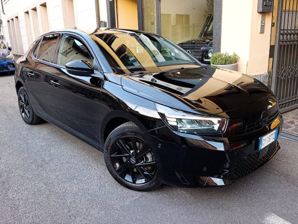 Opel Corsa 1.2 GS 100cv Black