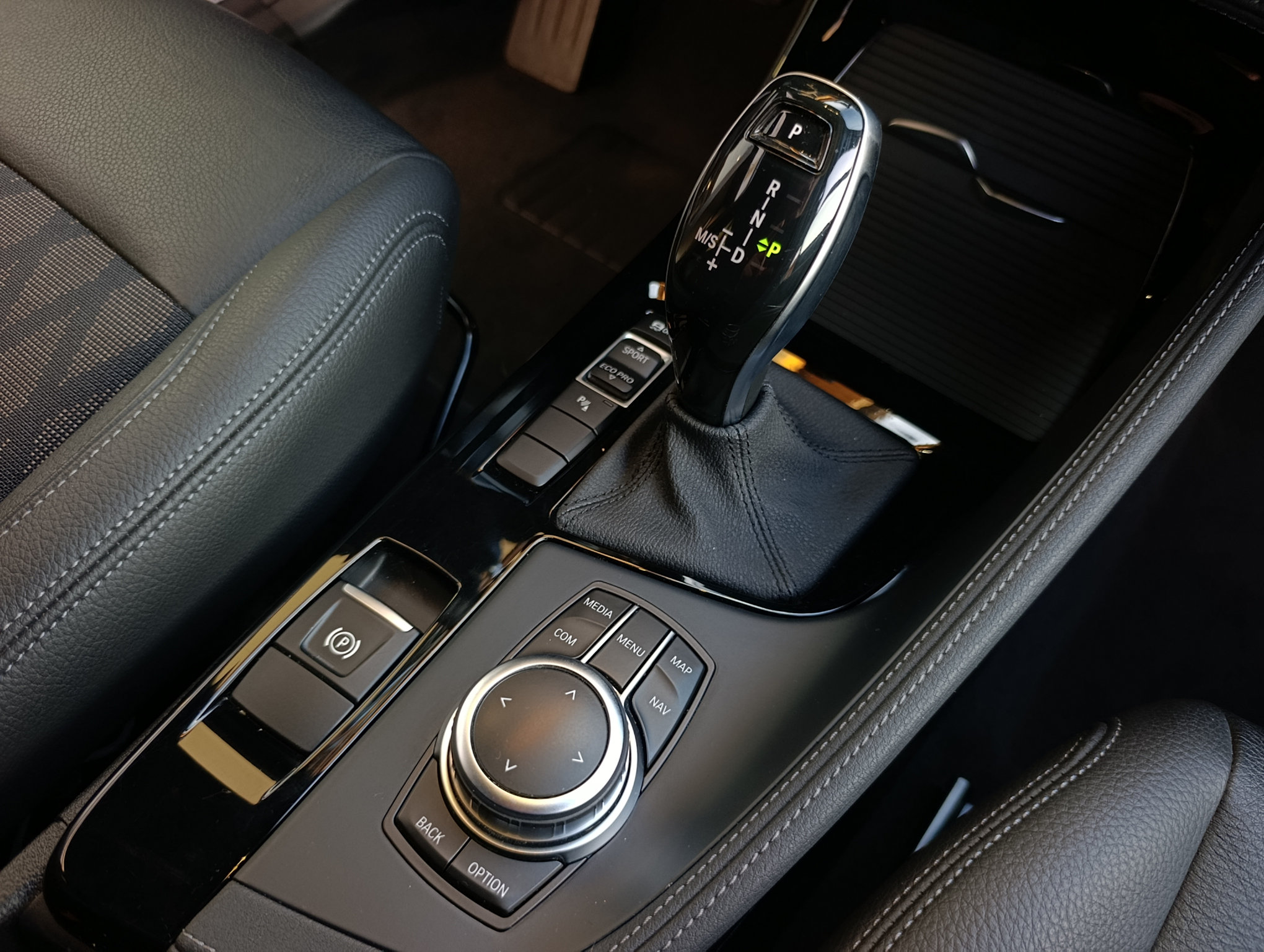 Bmw X1 Sdrive18d auto Xline - immagine 13