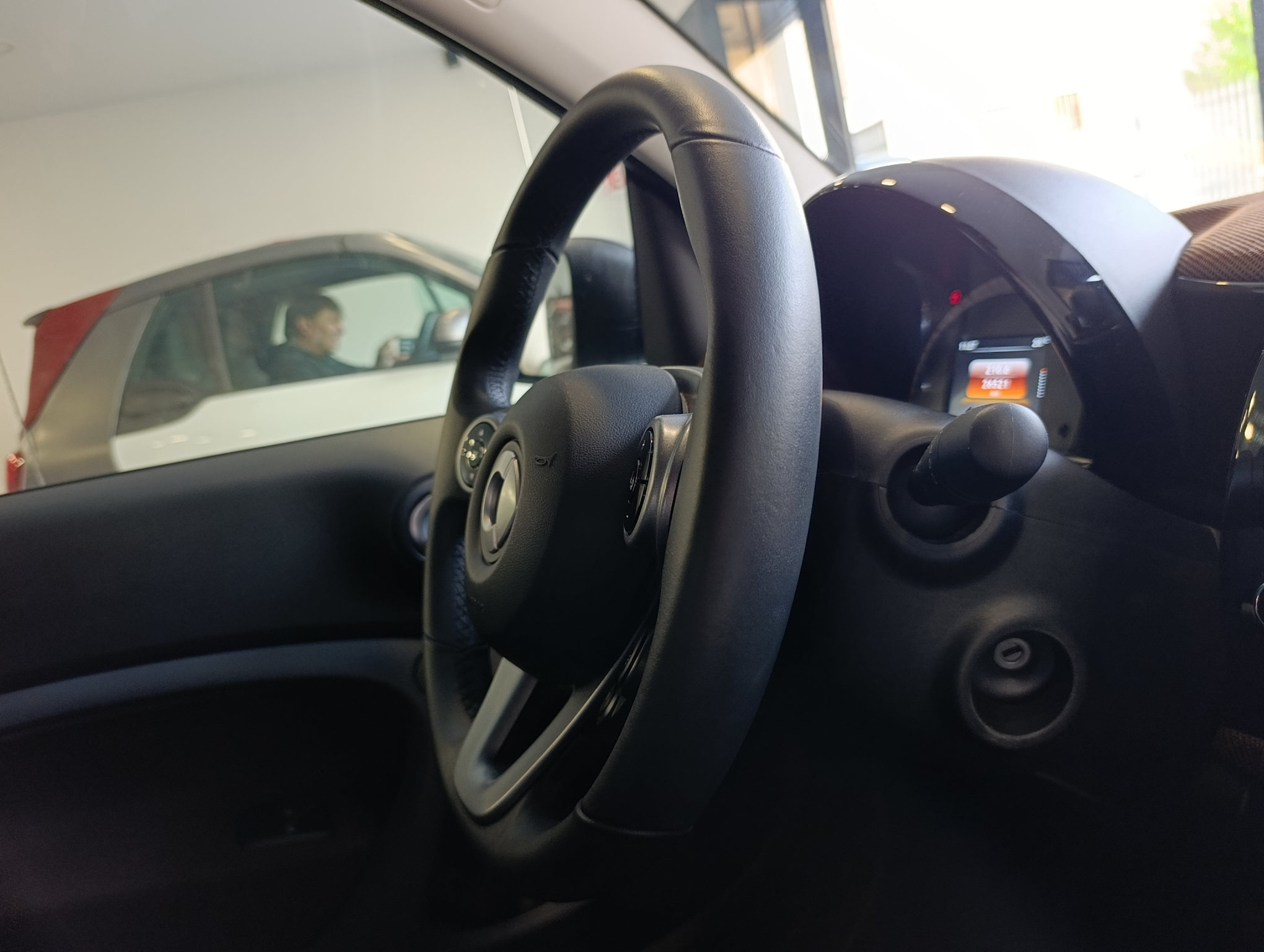 Smart Fortwo 1.0 71cv Perfect Cabrio Capote Rossa - immagine 20